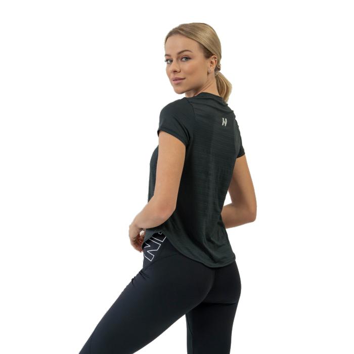 Nebbia FIT Activewear tričko Airy” s reflexním logem 438 Nebbia